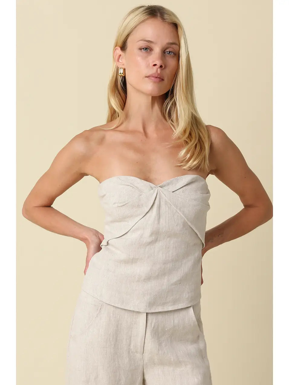 Reba Strapless Linen Top