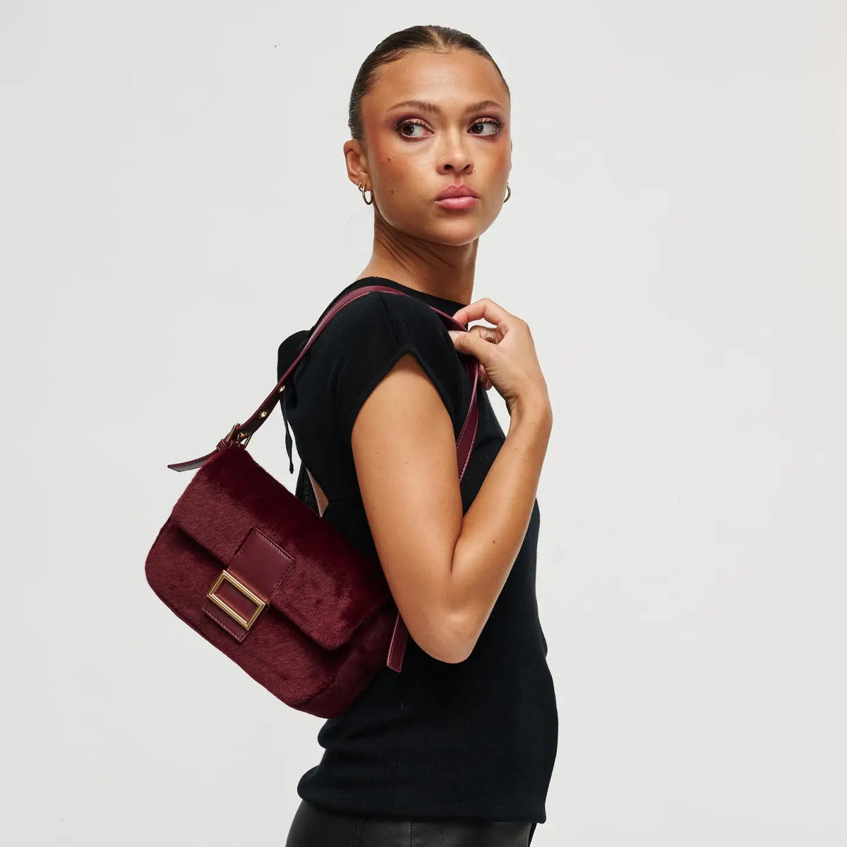 Beverly - Burgundy Faux Fur Shoulder Bag