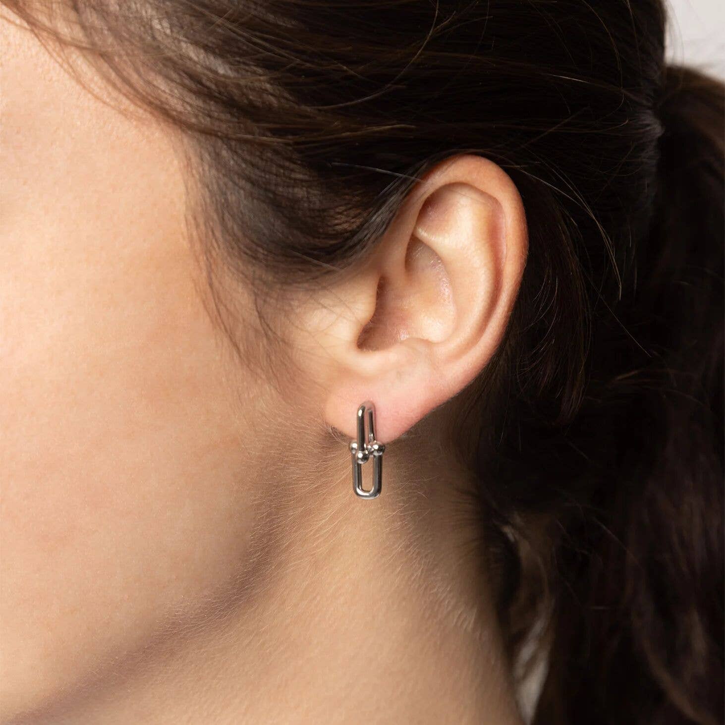 Thick Ulock Chain Earrings