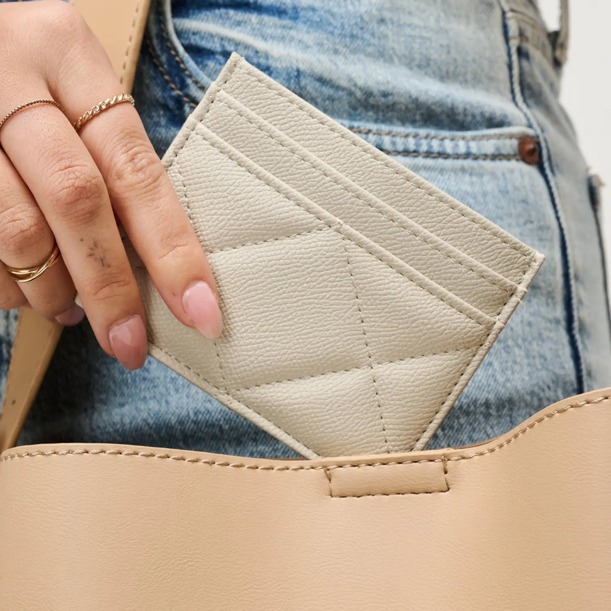 Lainey Card Holder - Bone