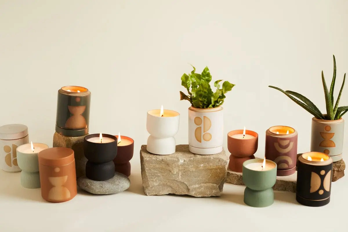 Palo Santo + Suede Ceramic Soy Candle - Form