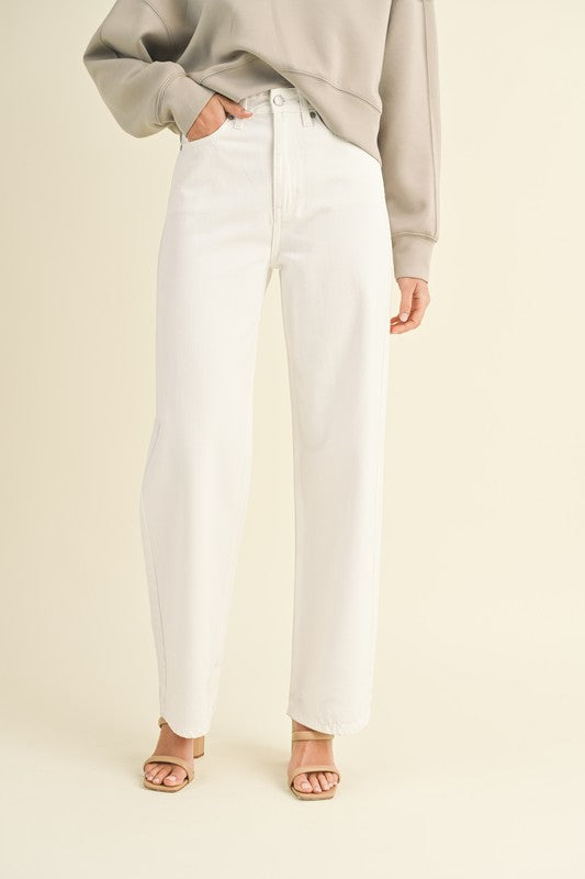 High Waisted Skater Jean - White
