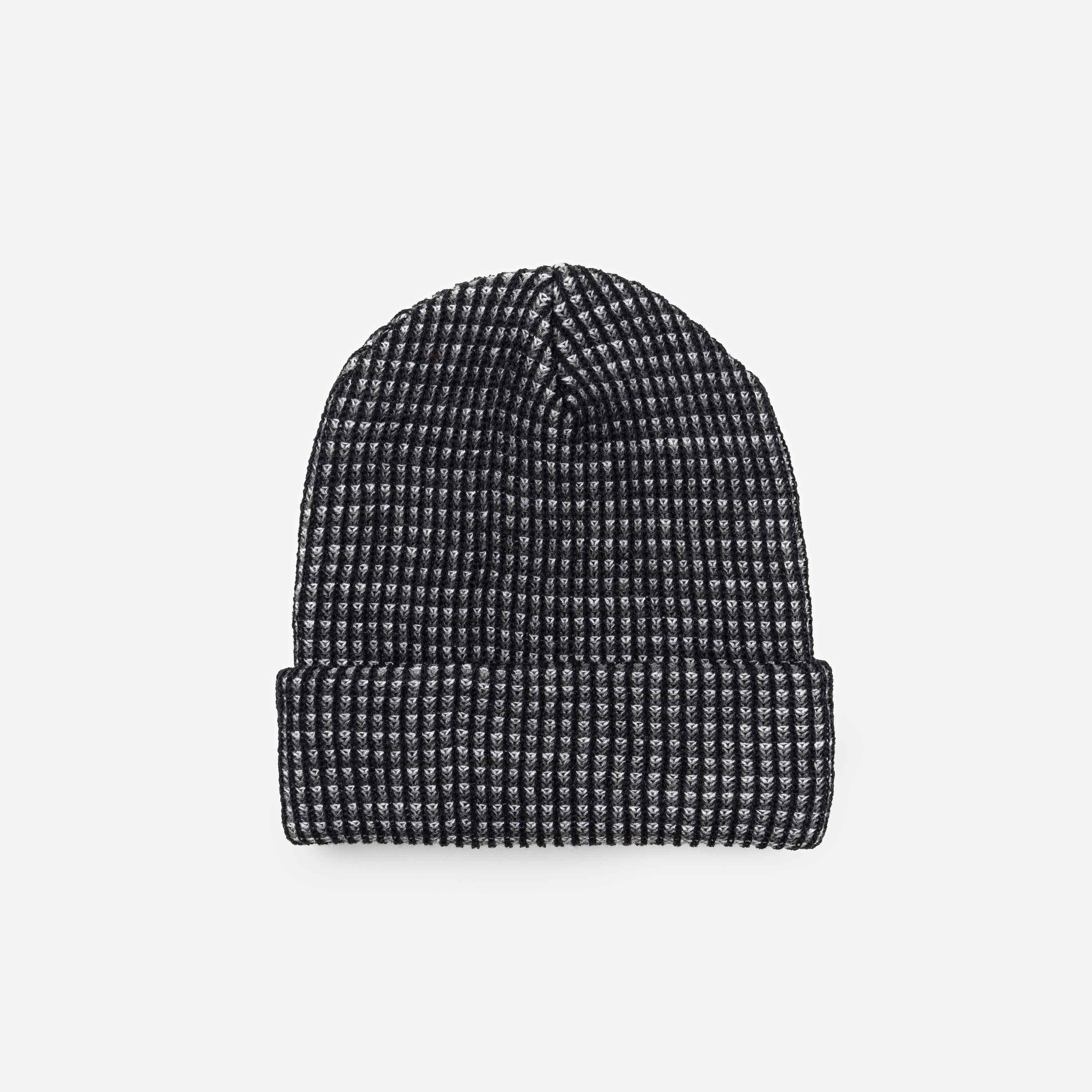 VERLOOP | knits - Simple Grid Knit Beanie: Black Grey