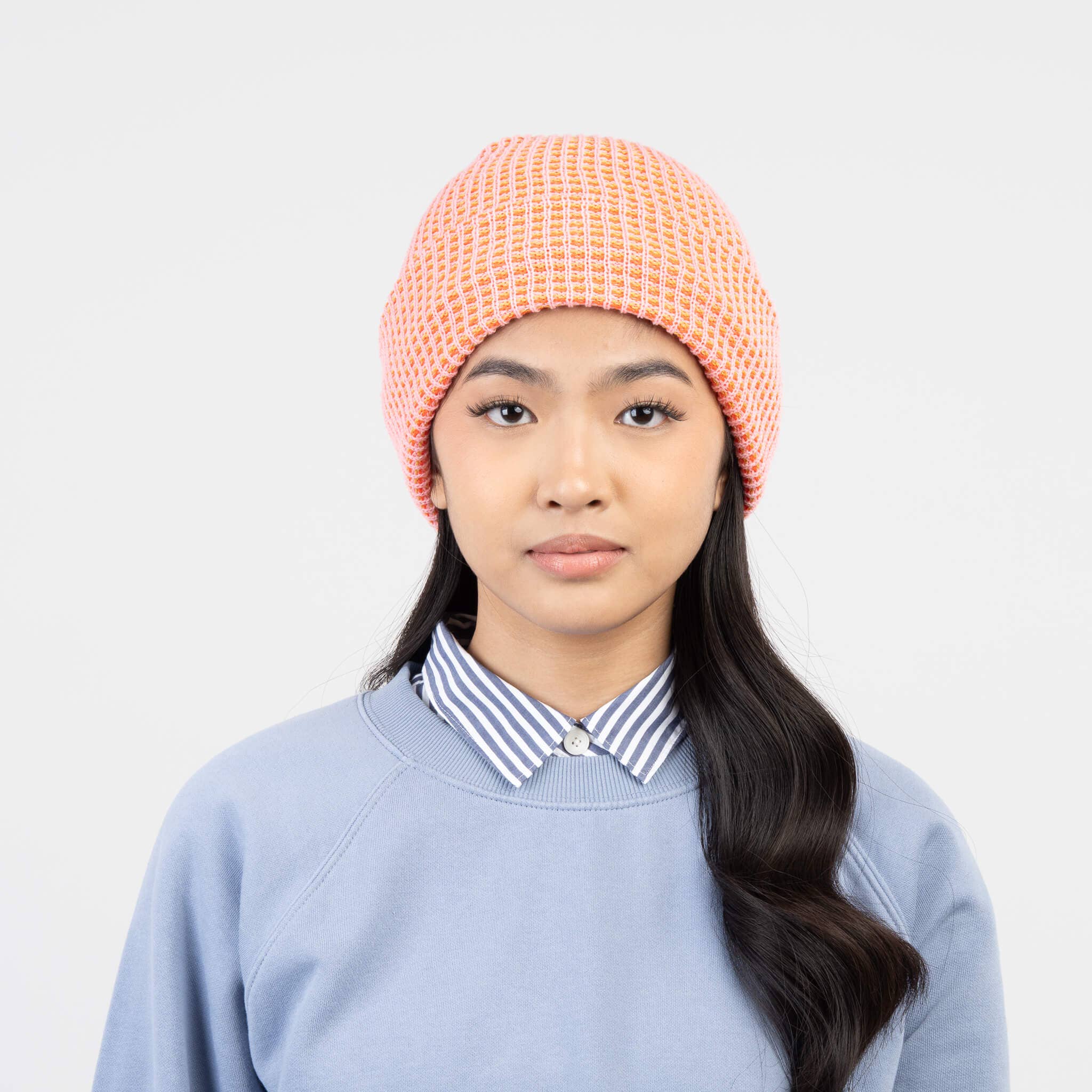 Simple Grid Knit Beanie: Pink