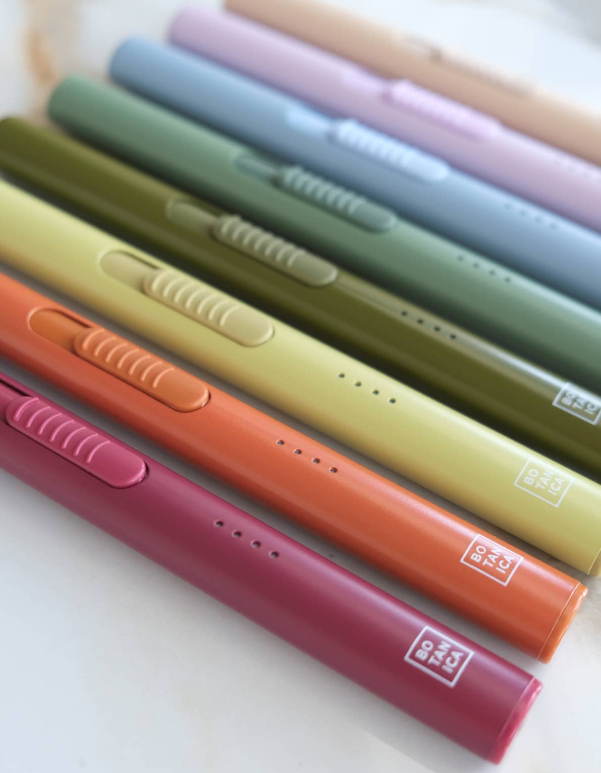 Flameless Rechargeable Lighter - Red