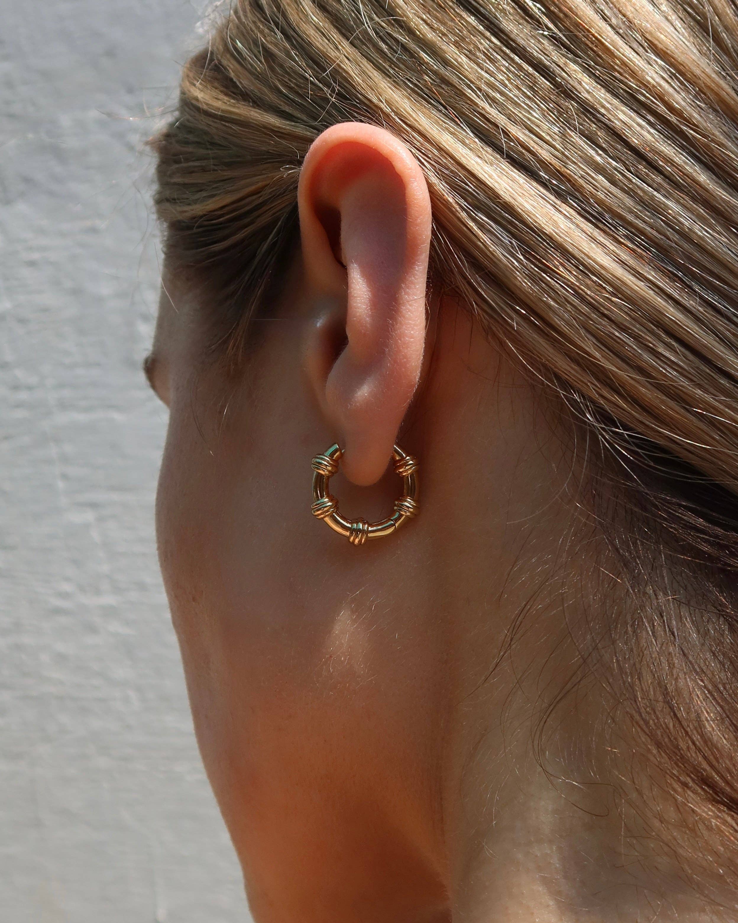 Sable Notched Hoops - Gold