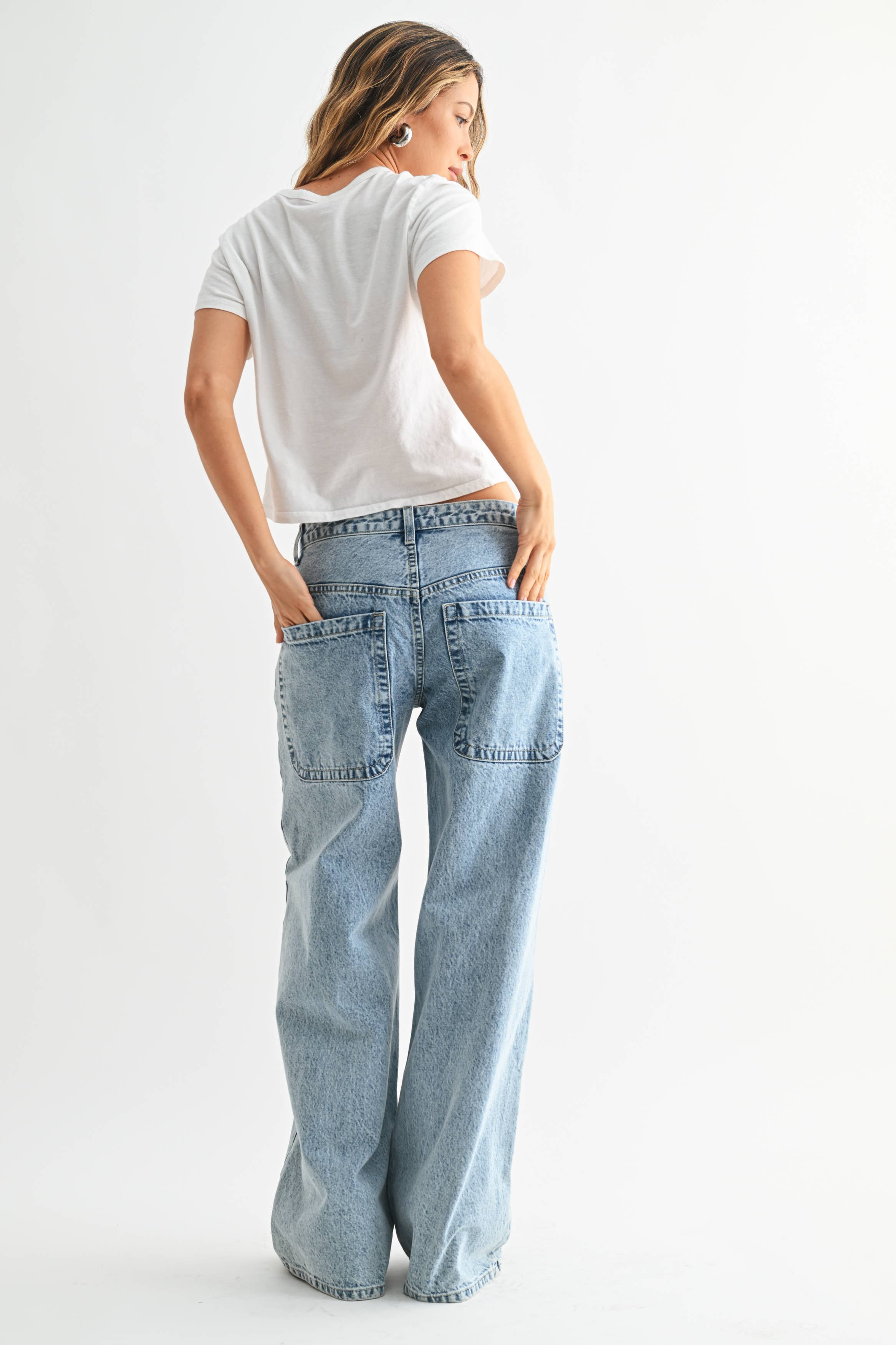 Relaxed Straight Baggy - Medium Wash