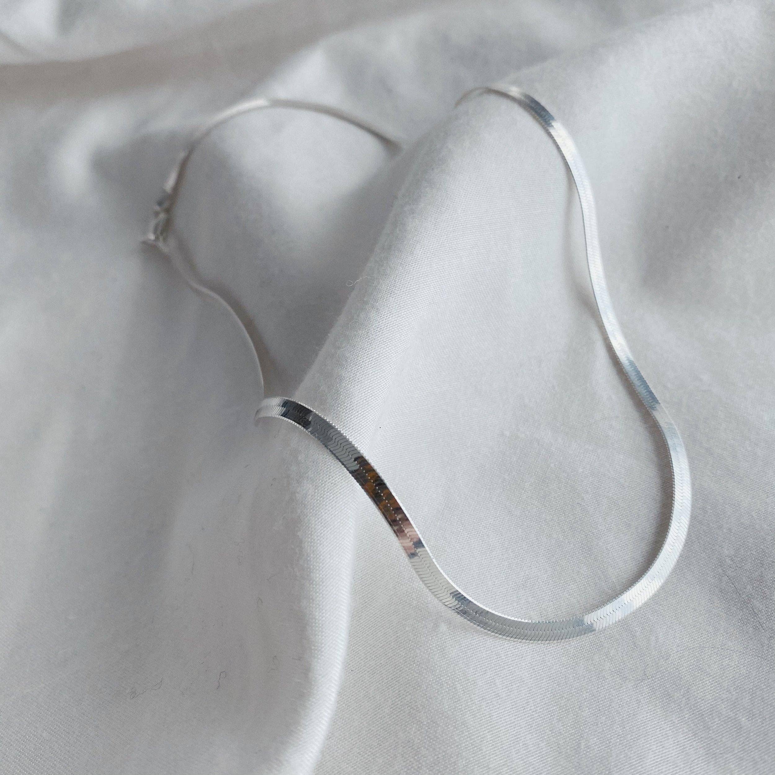 Herringbone Chain Necklace: Silver / 3mm