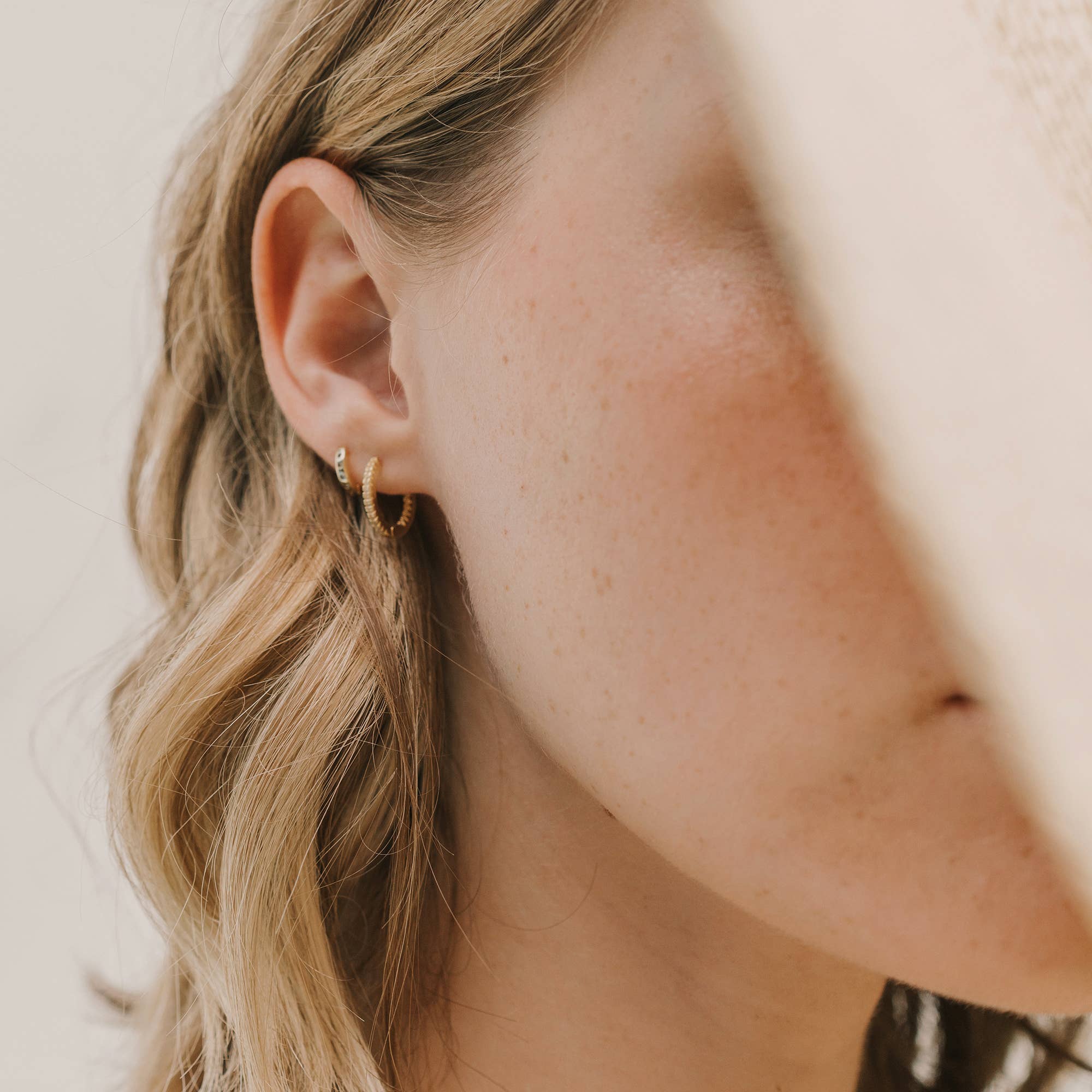 Mod + Jo - Reese Hoops