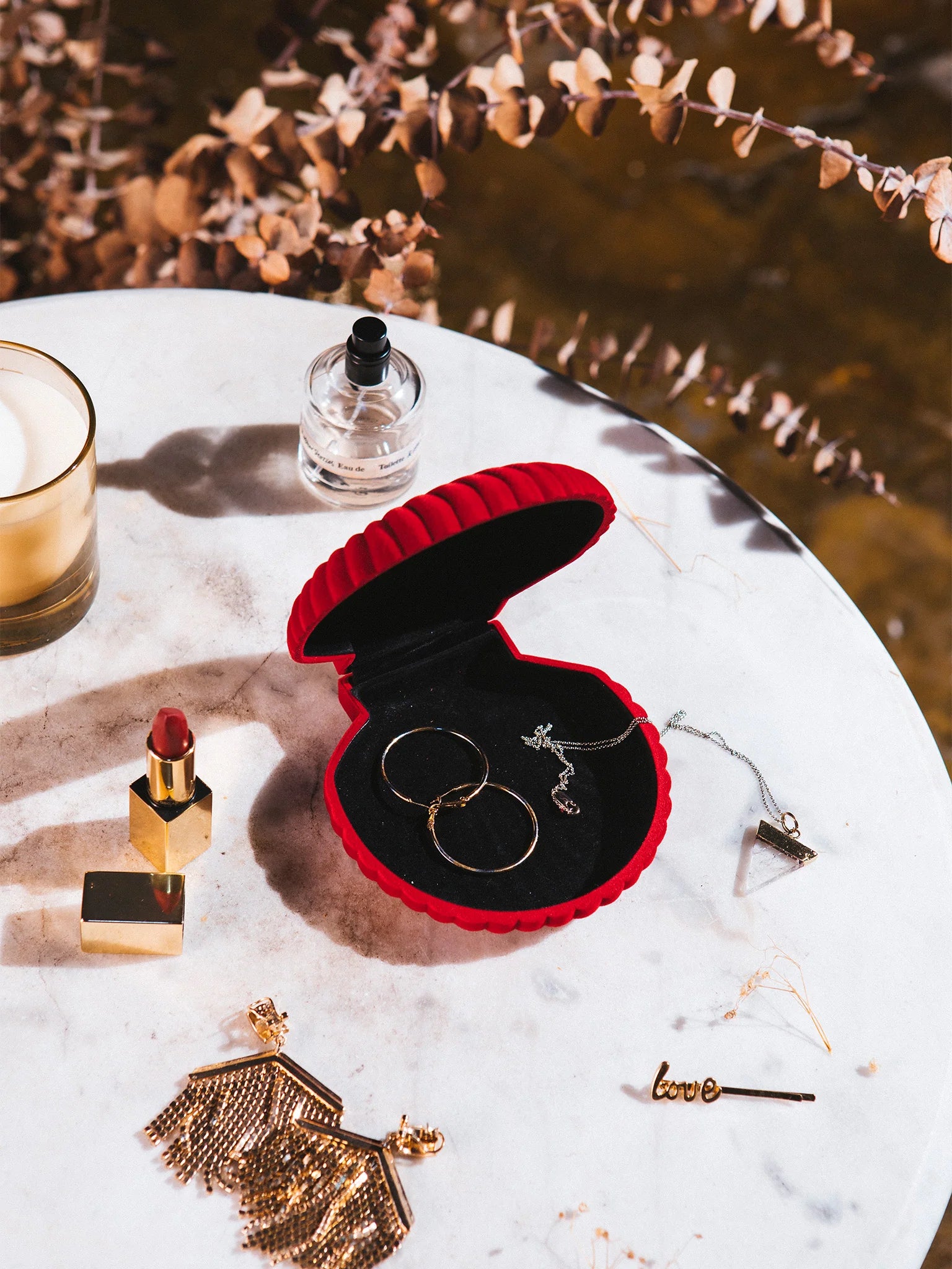 Venus Velvet Jewelry Box - Red