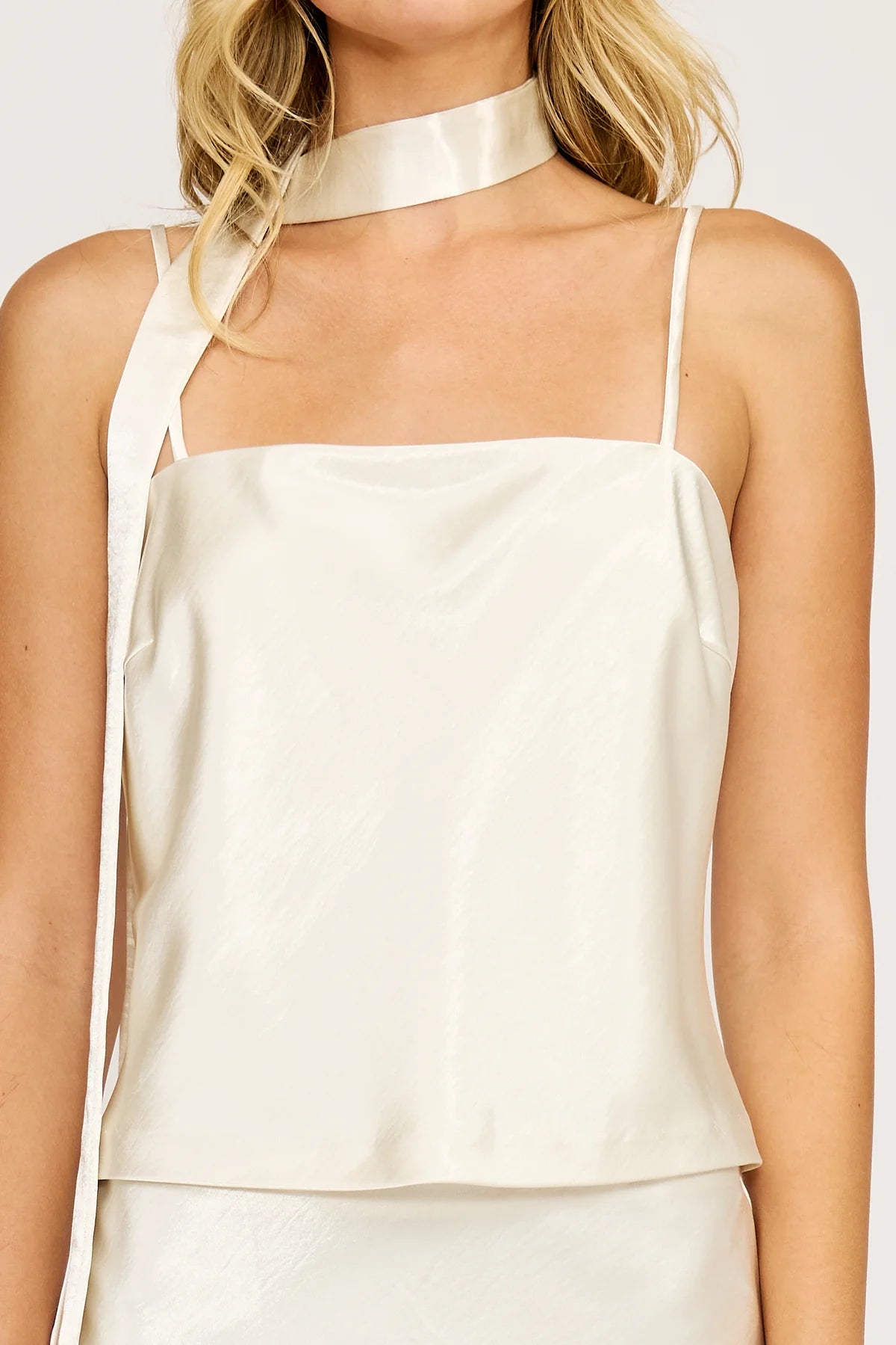 Cyra Neck Tie Top