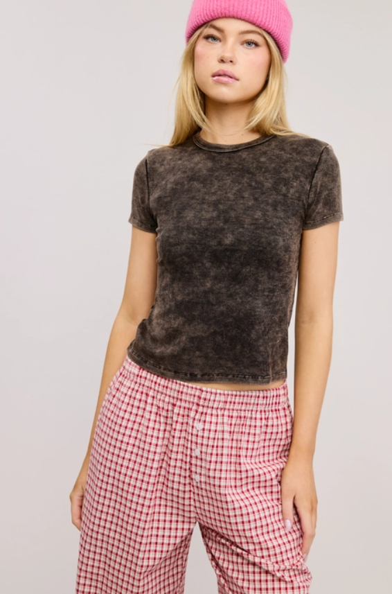 Acid Wash Ribbed Fitted Tee - Black - Downerss