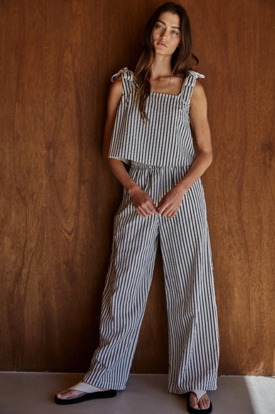 Woven Striped Sleeveless Tie Strap Crop Top - Downerss