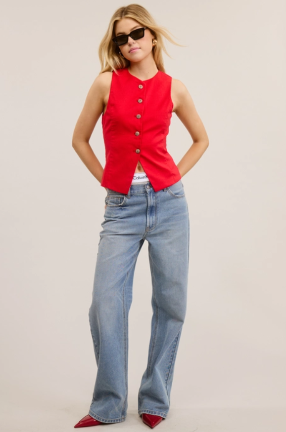 Sleeveless Buttoned Vest - Scarlet