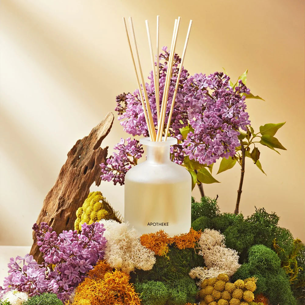 Apotheke - White Vetiver Reed Diffuser 6.7 fl.ozÂ