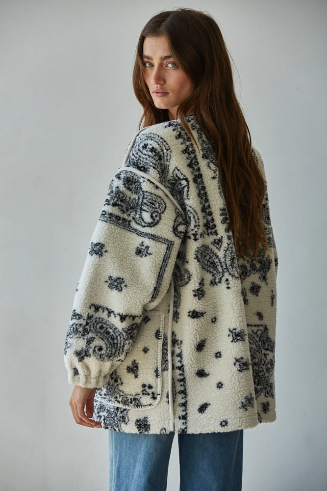 Fleece Sherpa Paisley Print Jacket