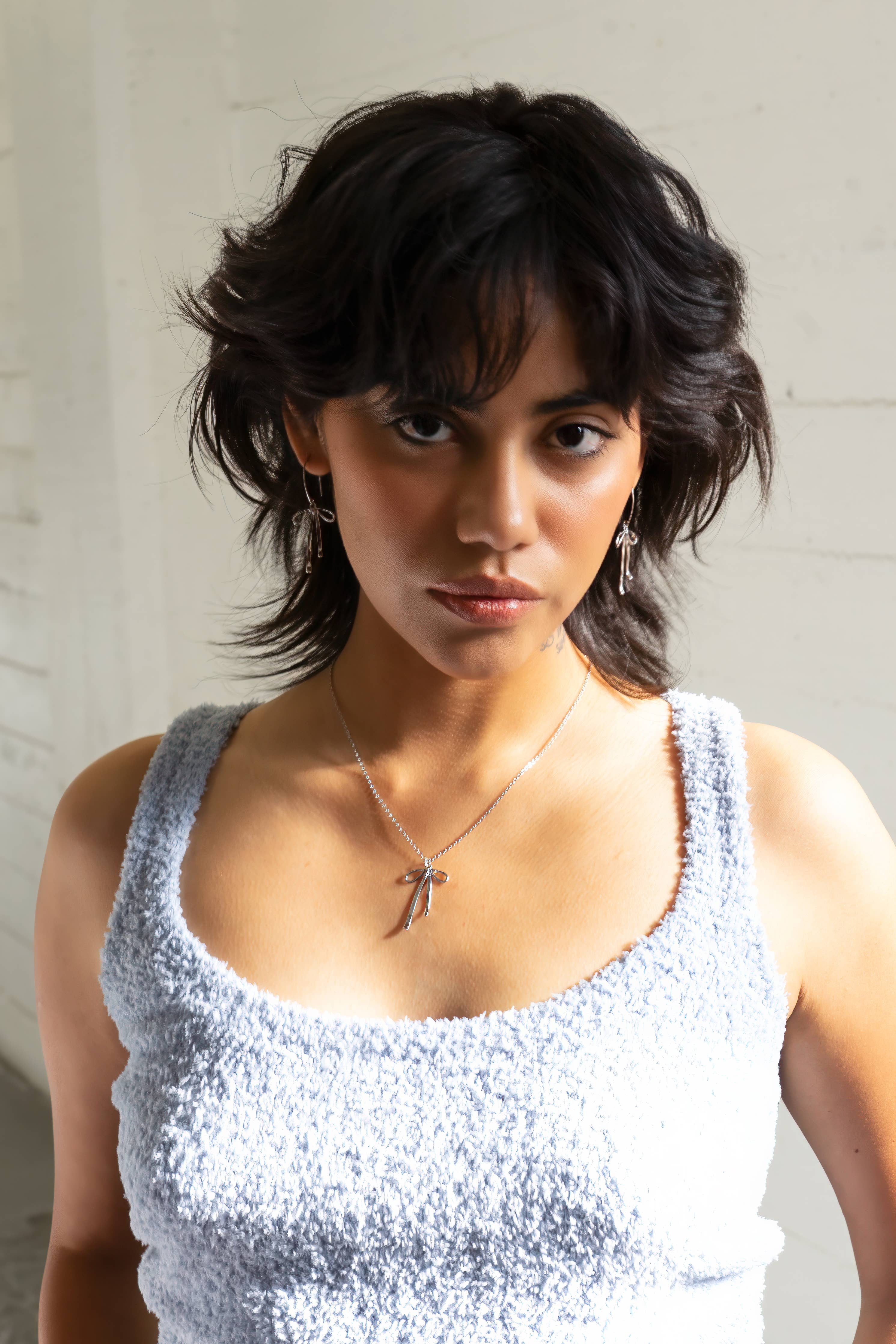Peter and June - Bad to the Bow Necklace - Silver Plated