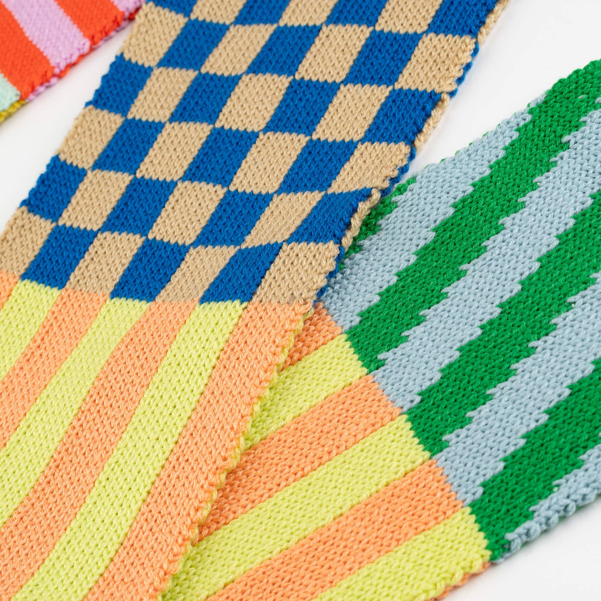 Pattern Patch Skinny Knit Scarf