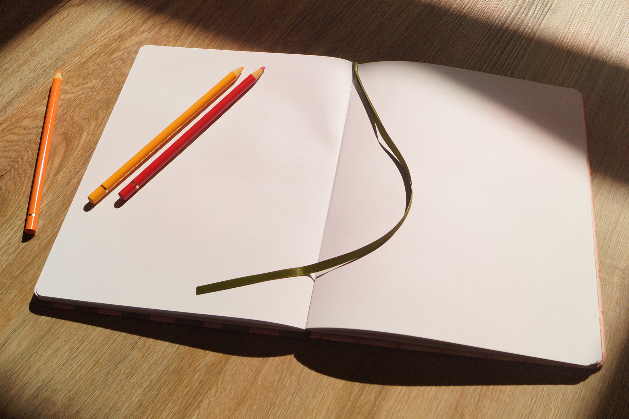 Star Tulip Embroidered Hardcover Sketchbook
