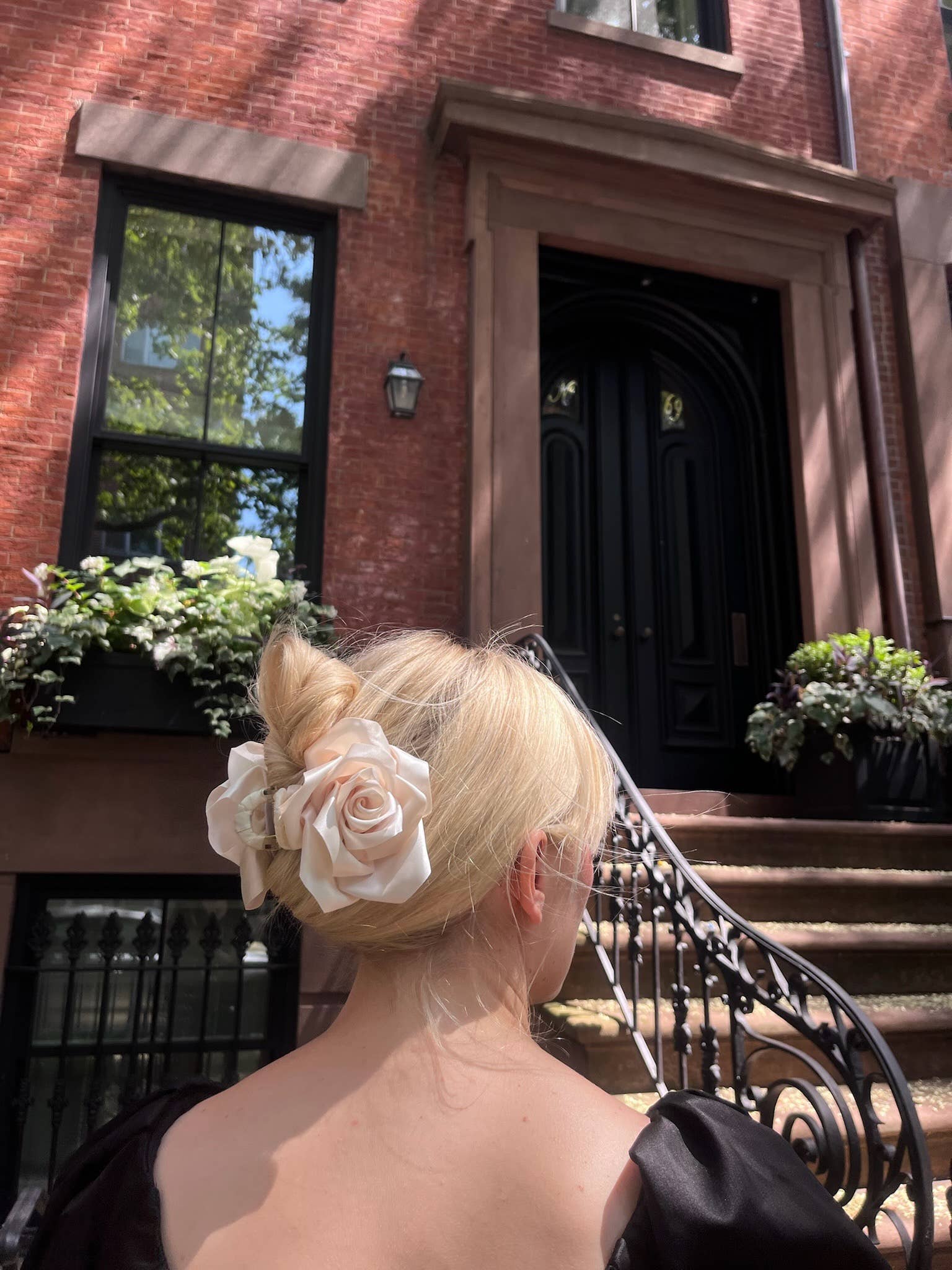 Handmade Satin Rose Claw Clip: Cream - Downerss