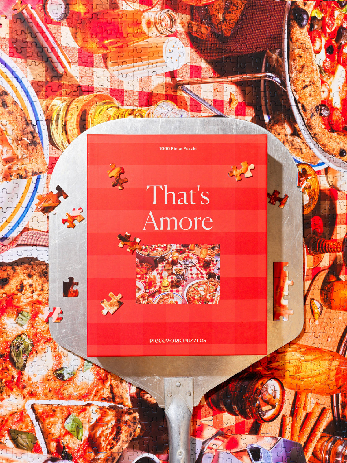 Piecework Puzzles - That's Amore - 1000 Piece Puzzle