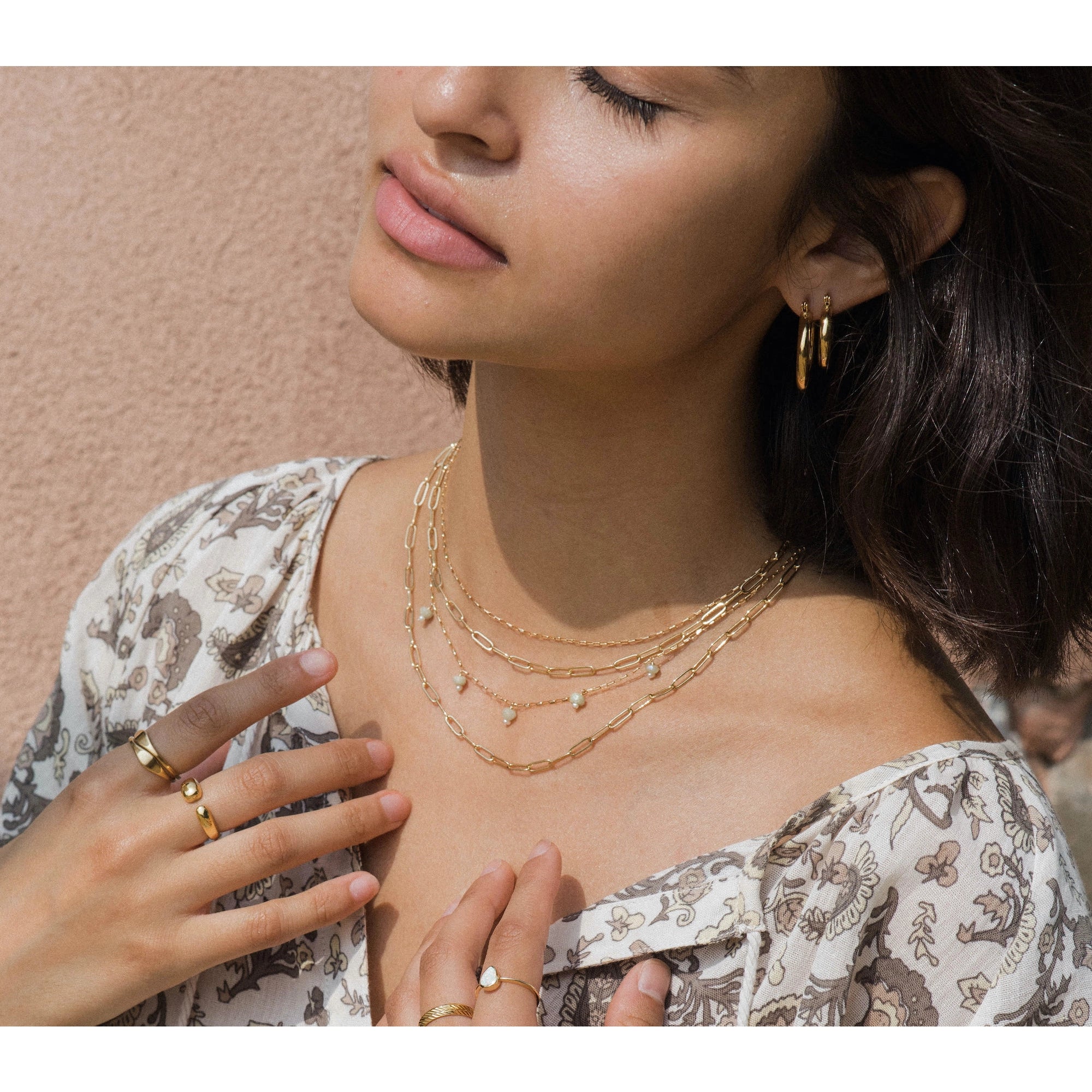 Lily Link Necklace