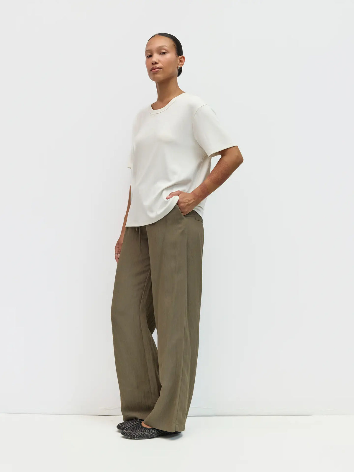 The Lee Tee - White