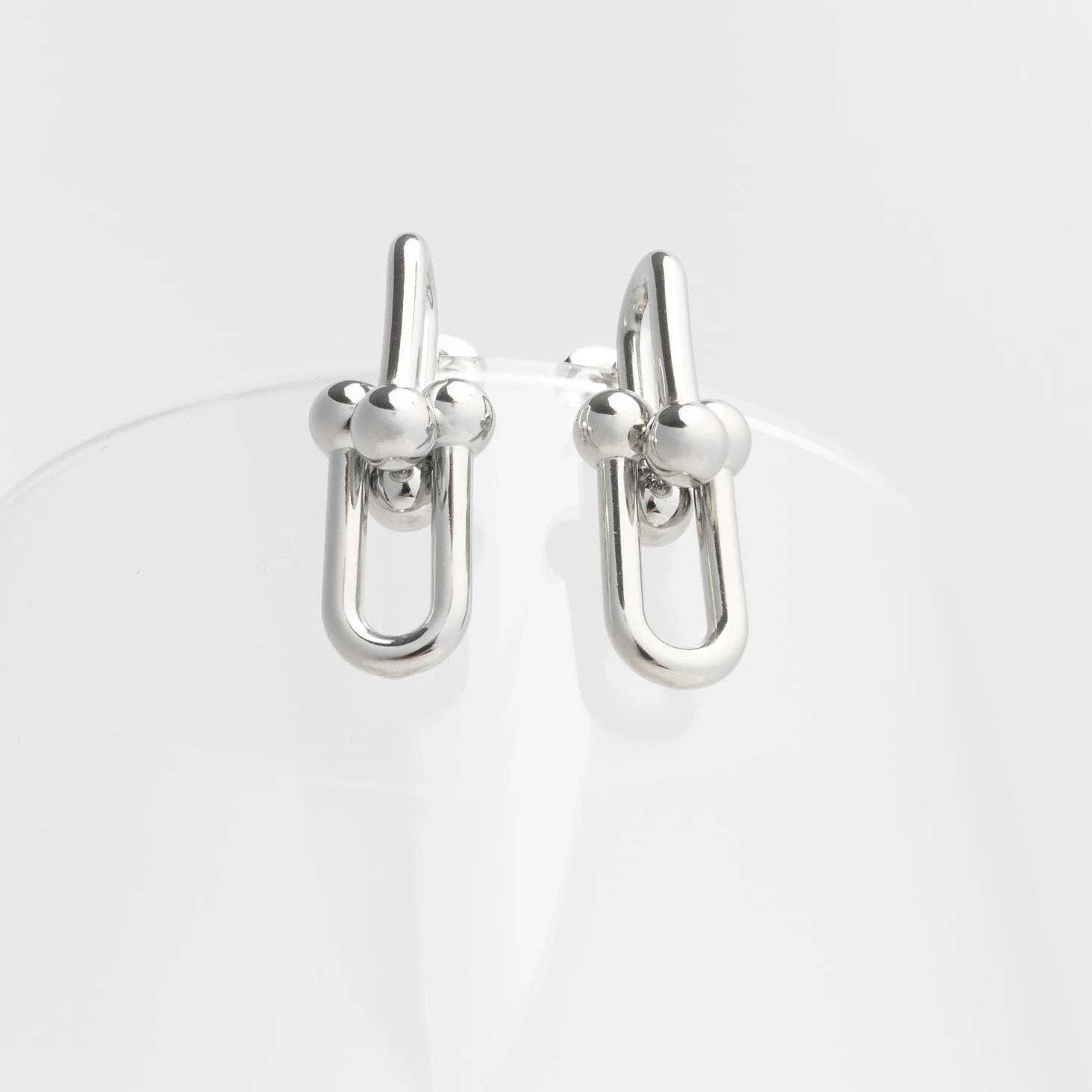 Thick Ulock Chain Earrings