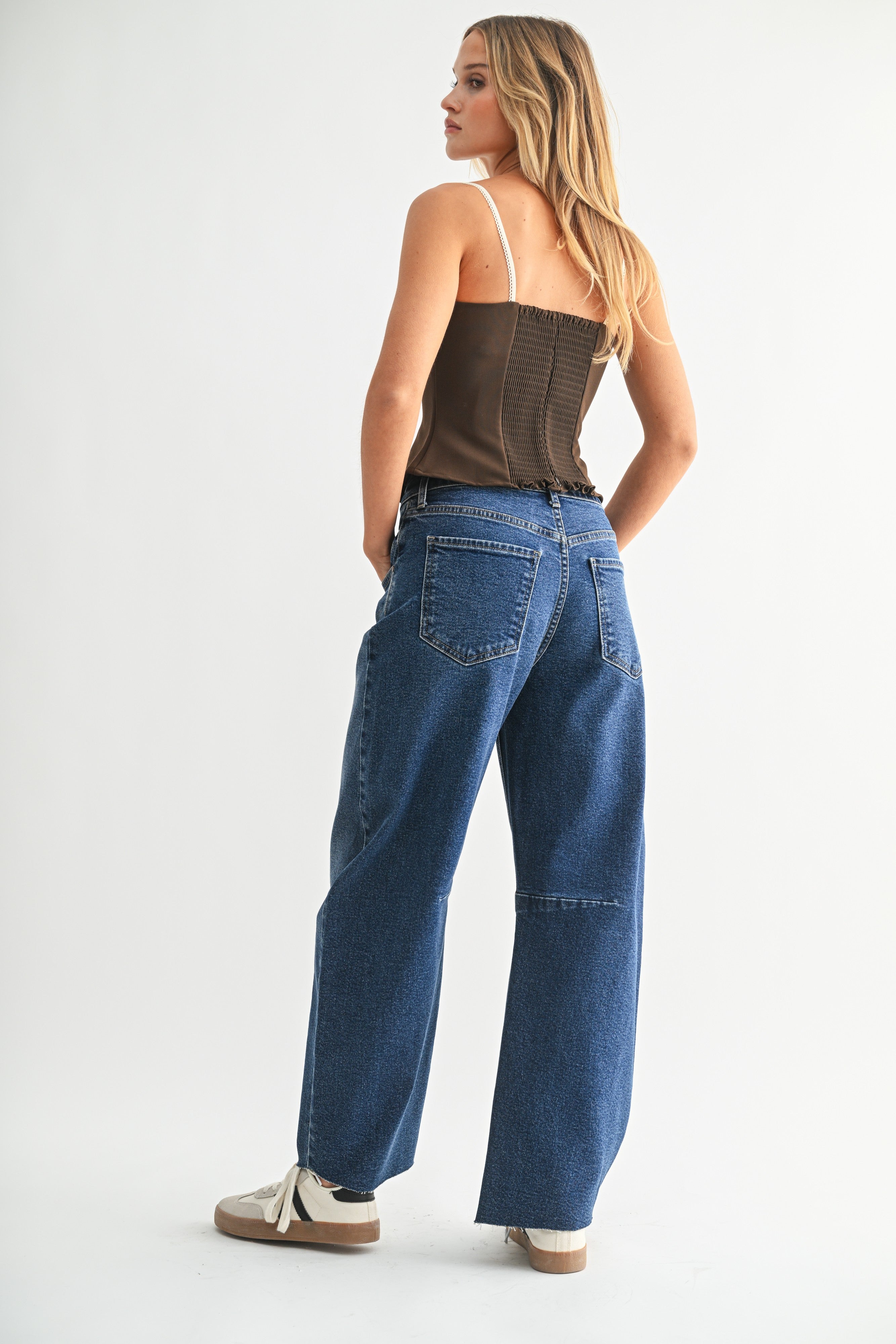 Barrel Jean With Seams - Dark Wash