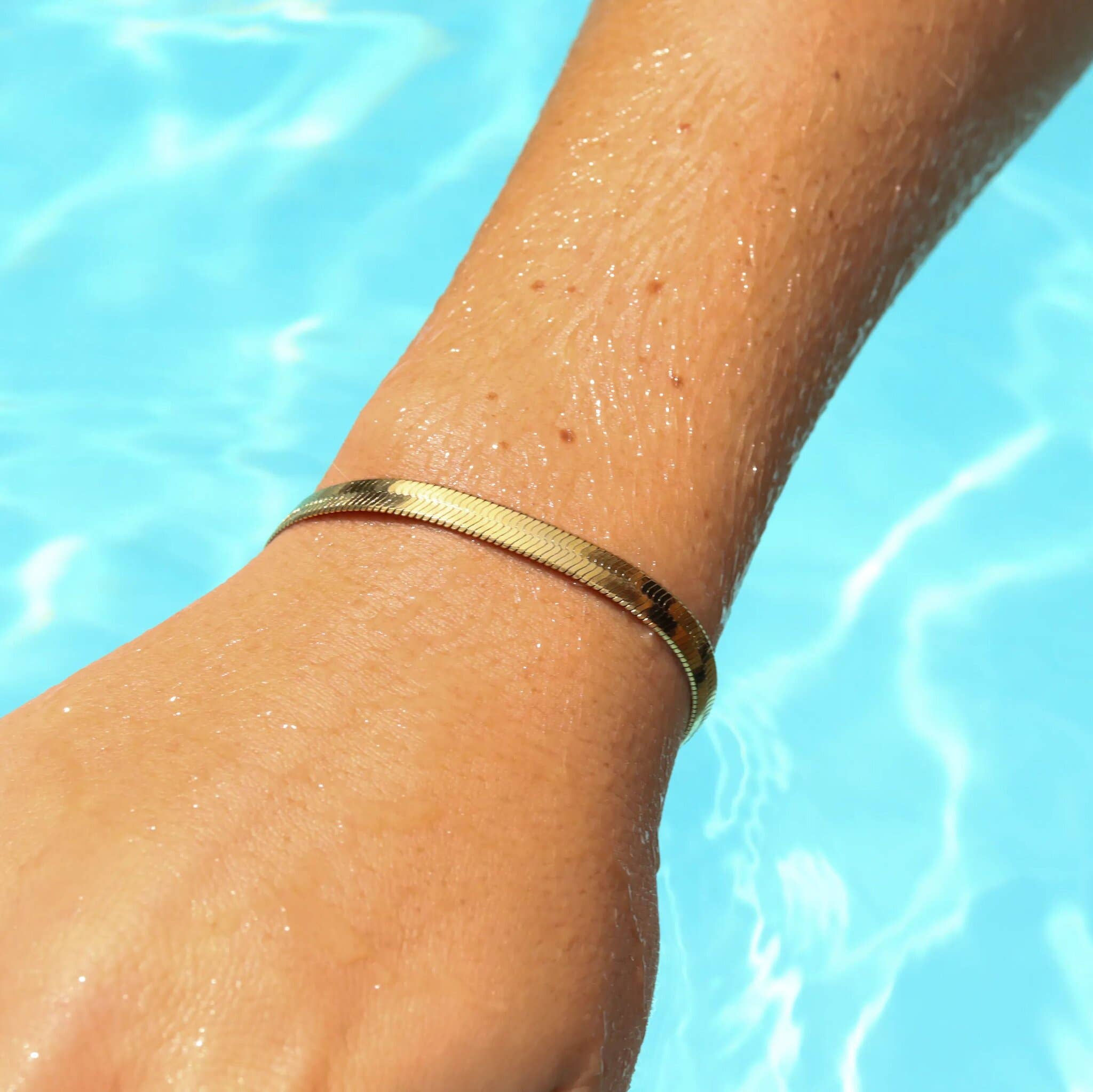 Gold Herringbone Chain Bracelet: 7" / 3mm