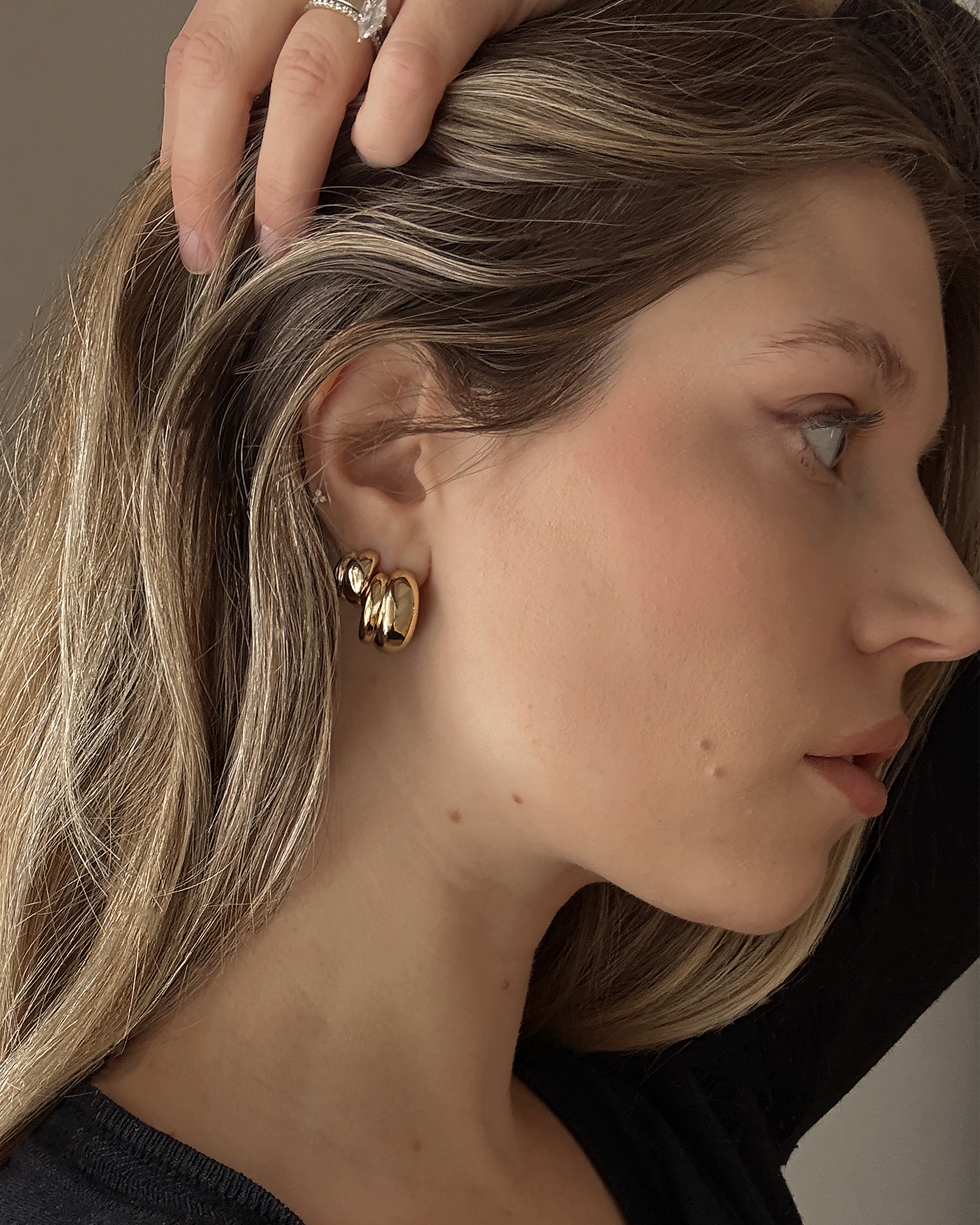 Grande Sofie Volume Hoops - Gold