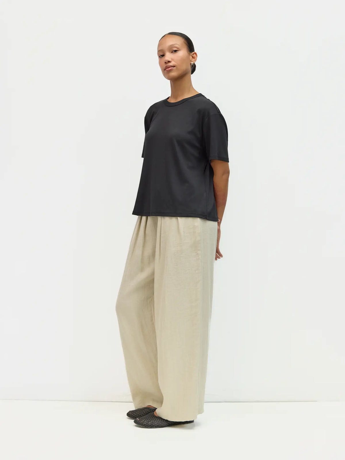 The Lee Tee - Black