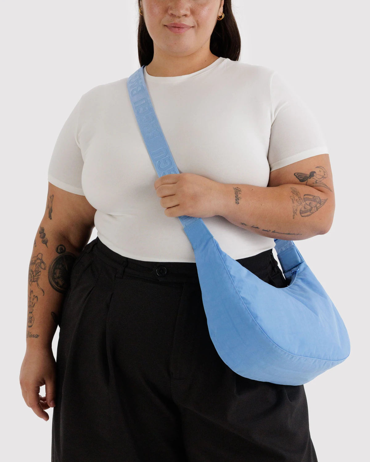Medium Nylon Crescent Bag -  Piscine