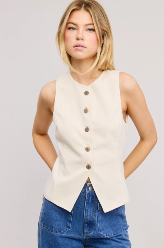 Round-Neck Sleeveless Buttoned Vest