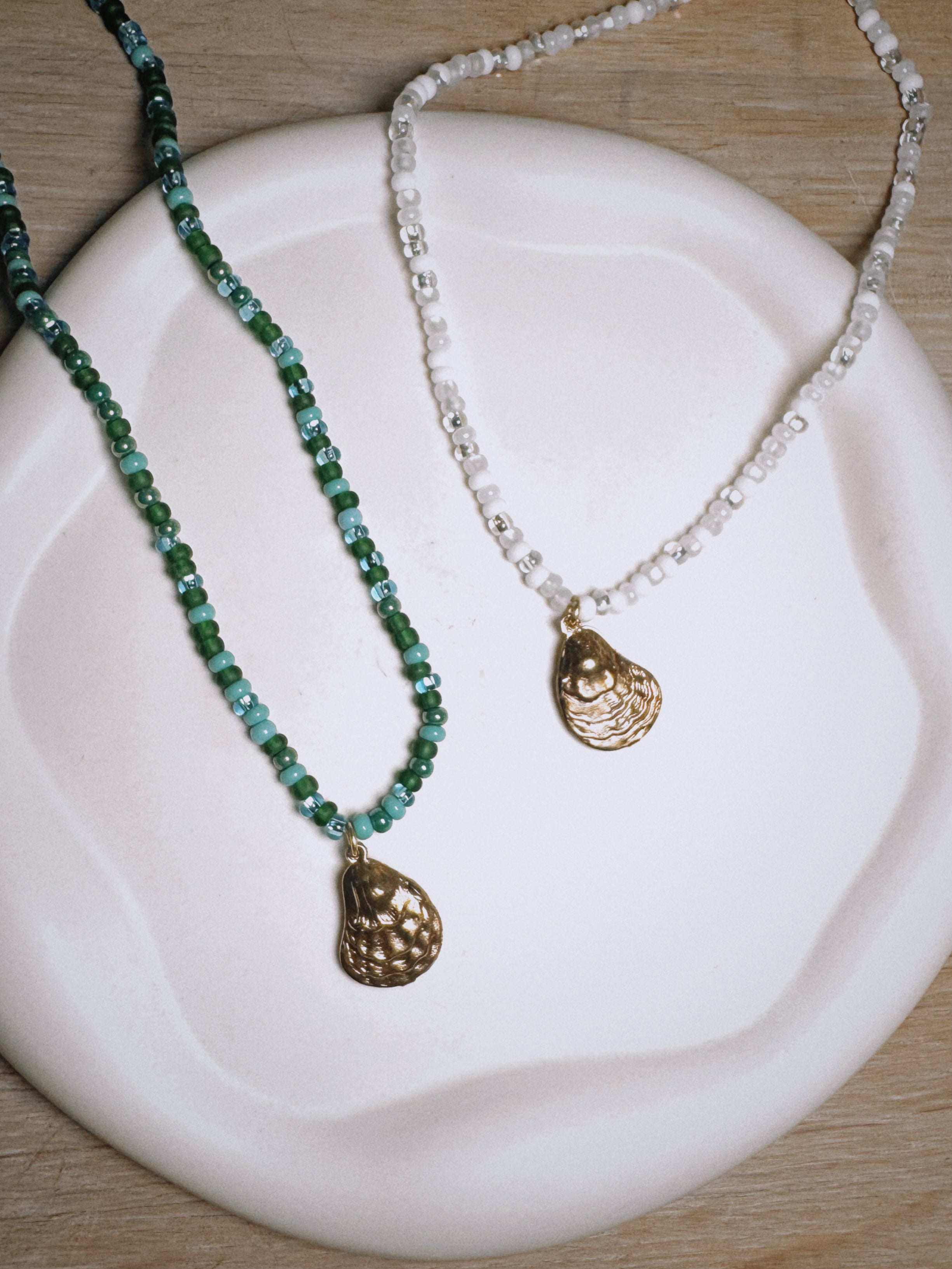 Beaded Oyster Necklace - Gold