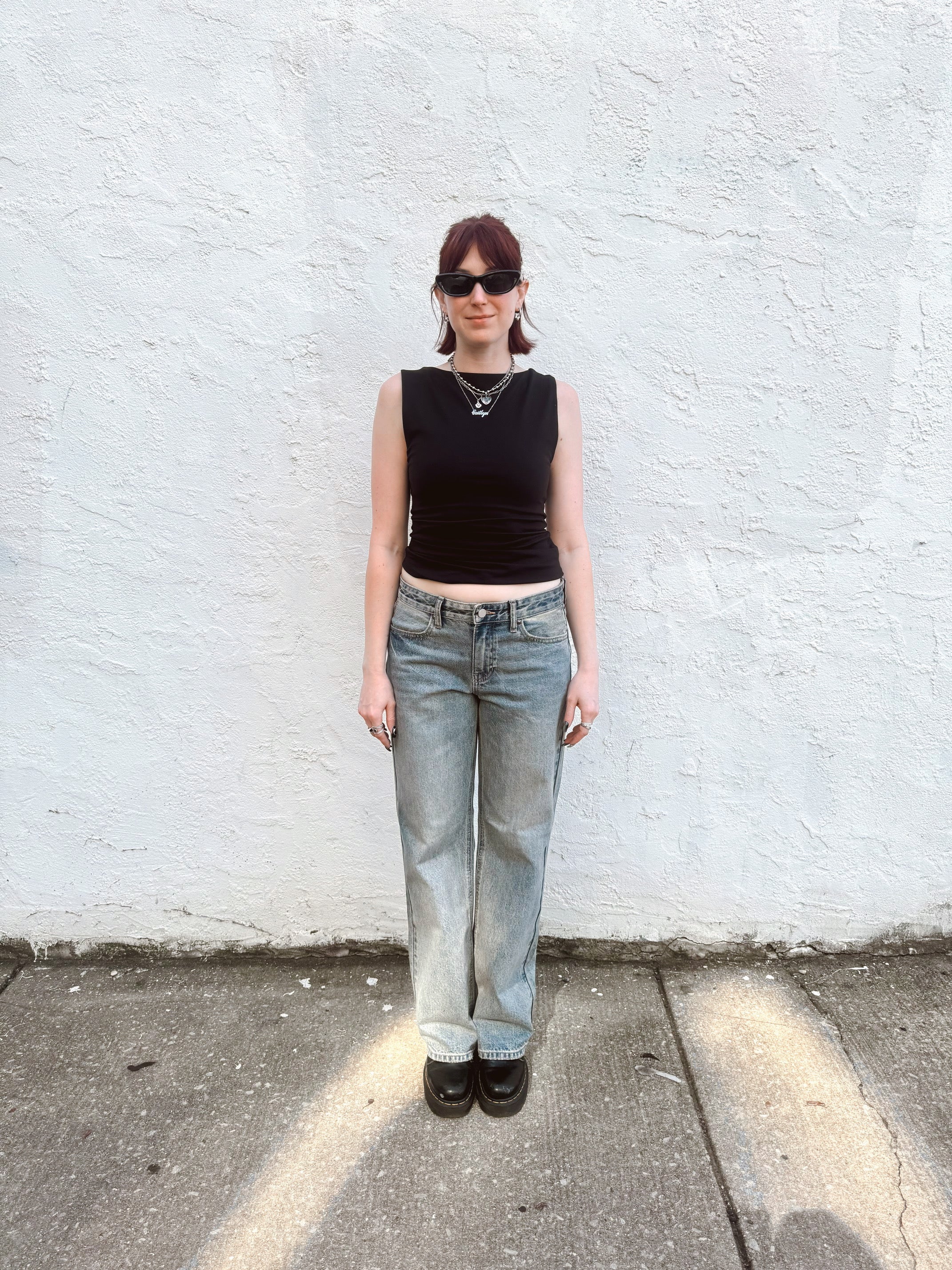 Low Rise Relaxed Straight Leg Jeans - Tint