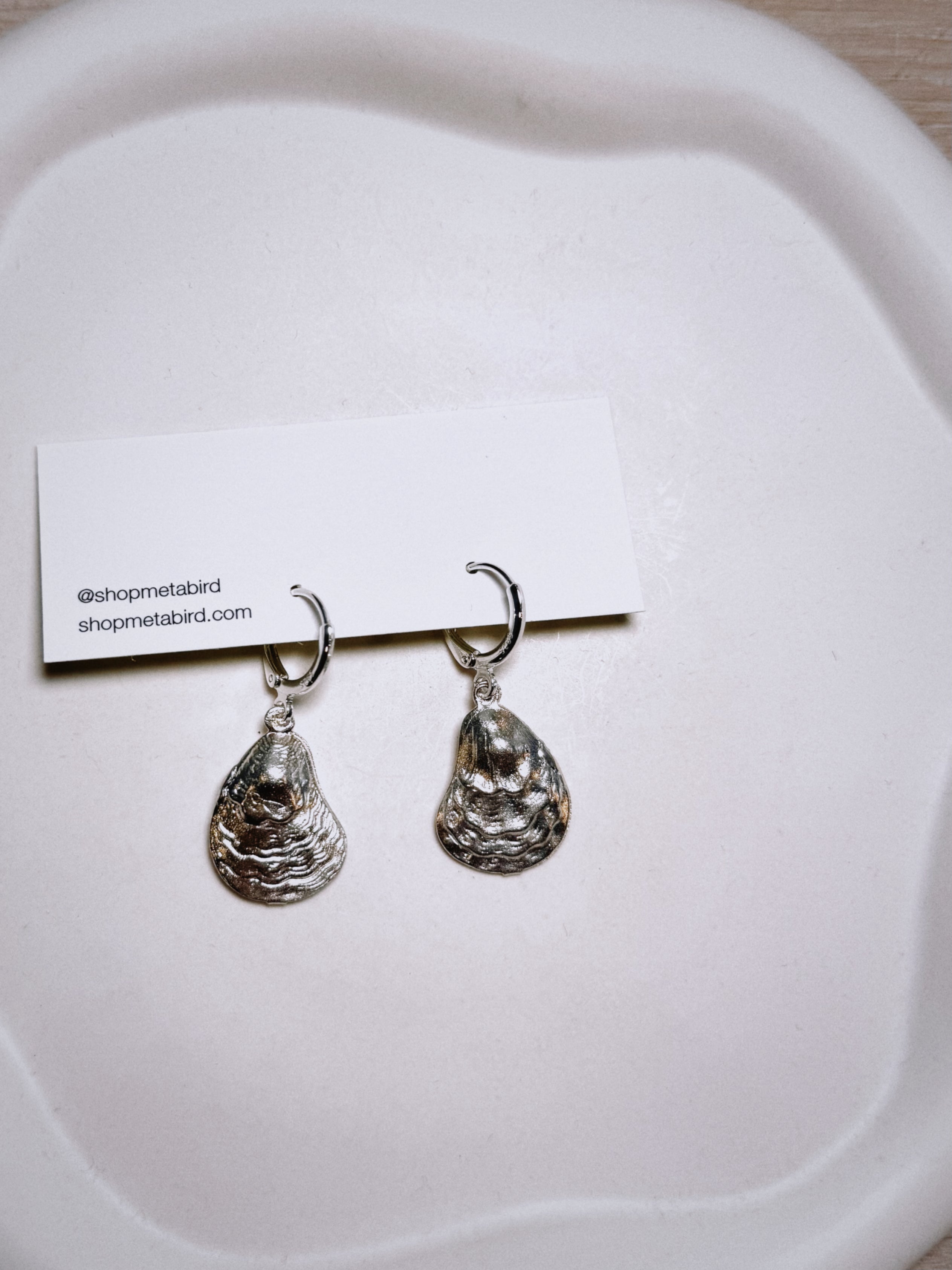 Oyster Earrings - Silver