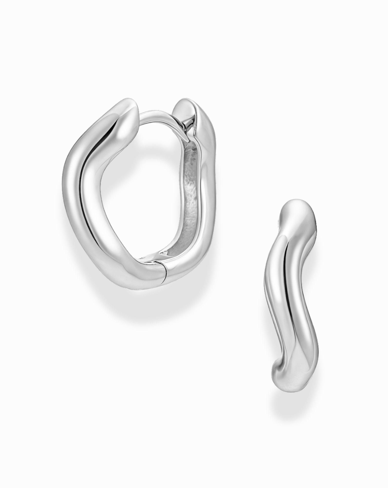 Grande Sloan Wavy Huggies - Silver