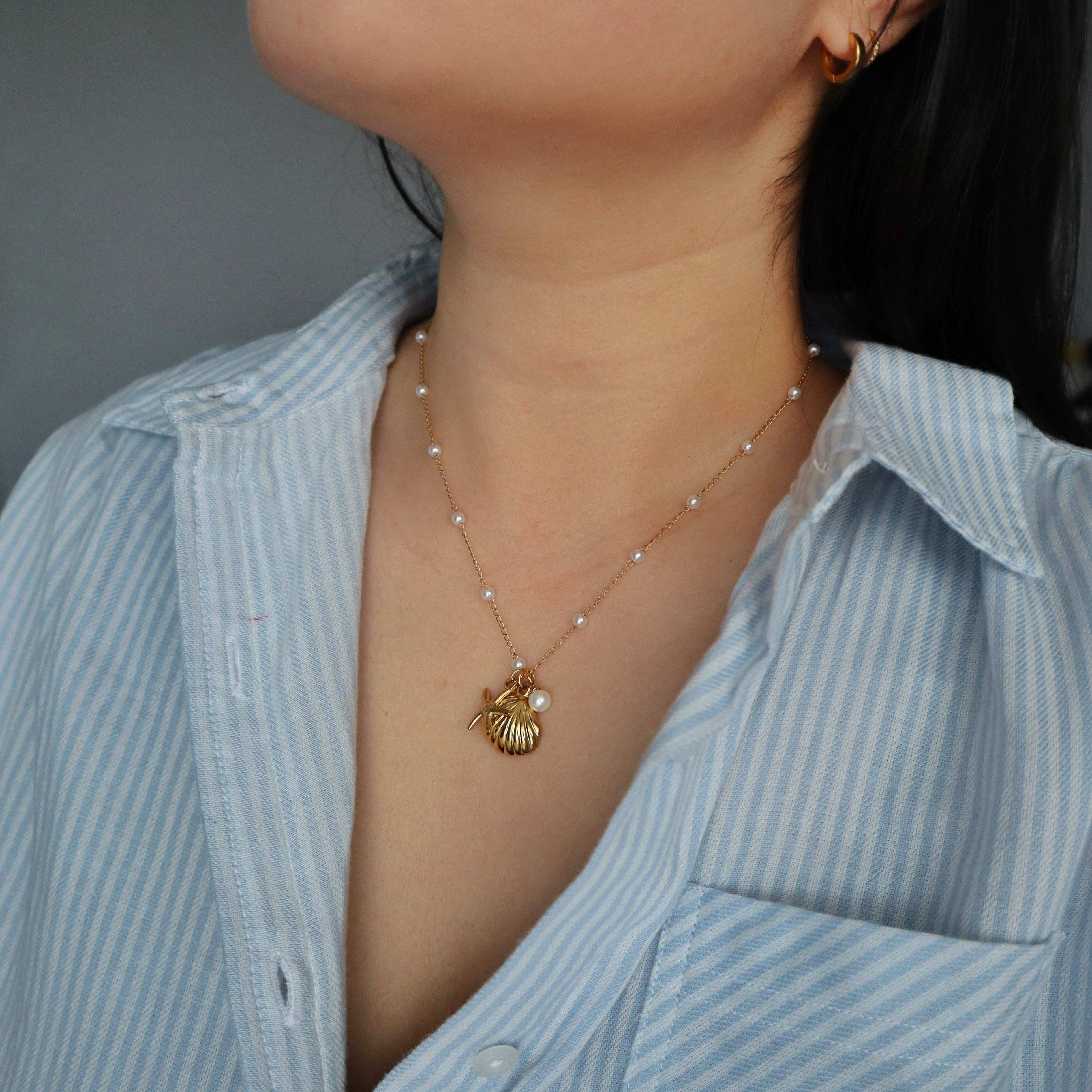 By the Shore Necklace | Shell and Star Pendant