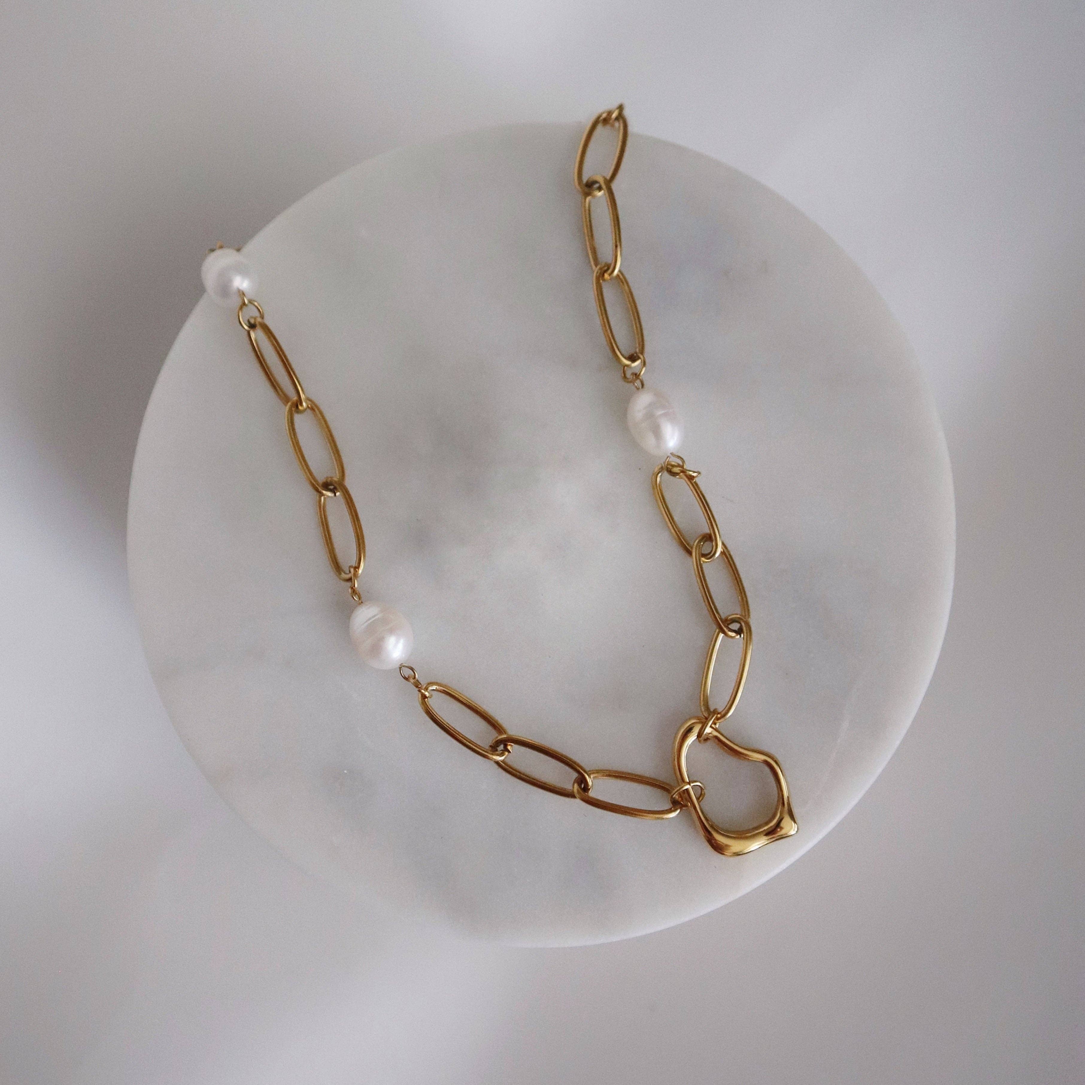 Ayla Pearl Paperclip Necklace