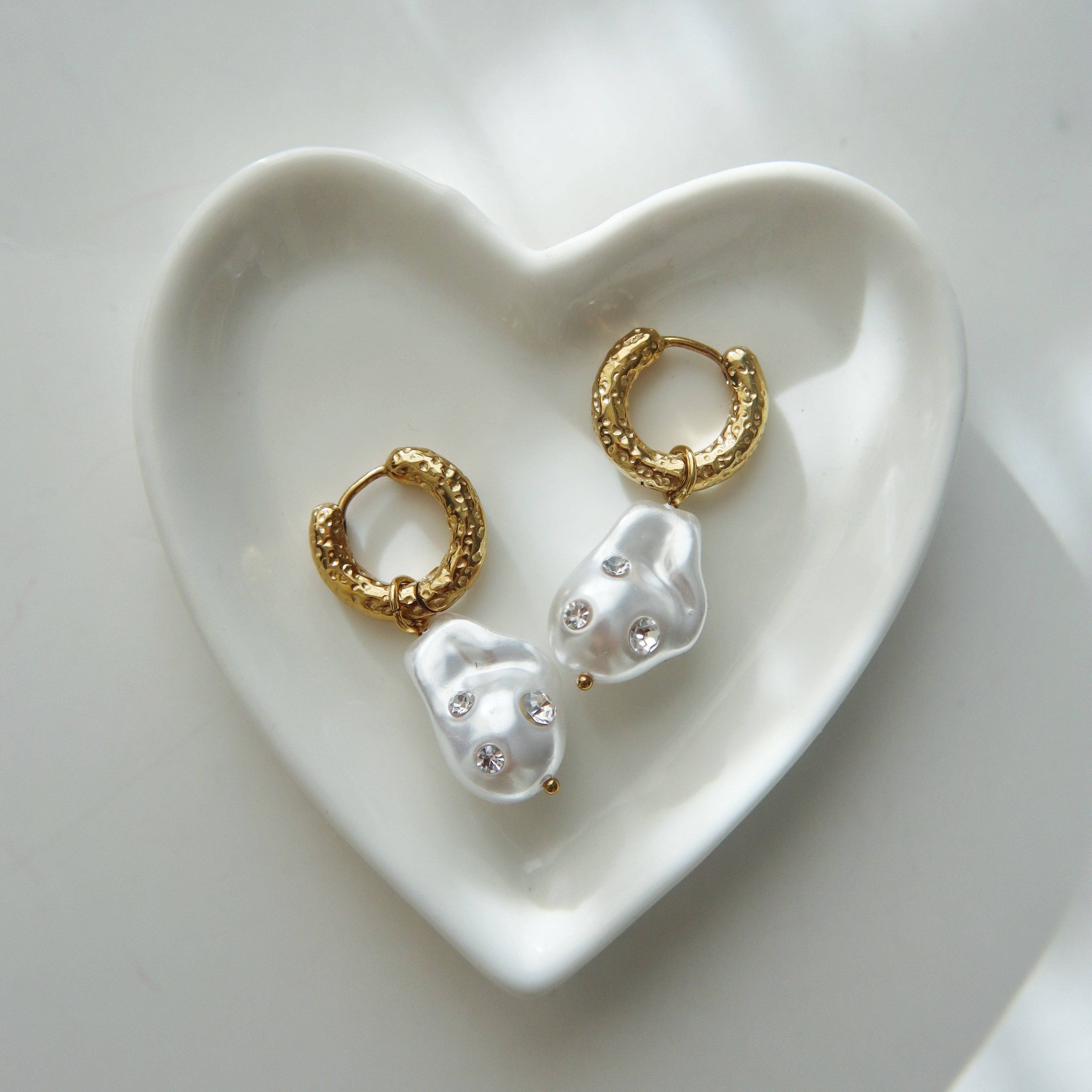 Faye Pearl Dandle Hoops