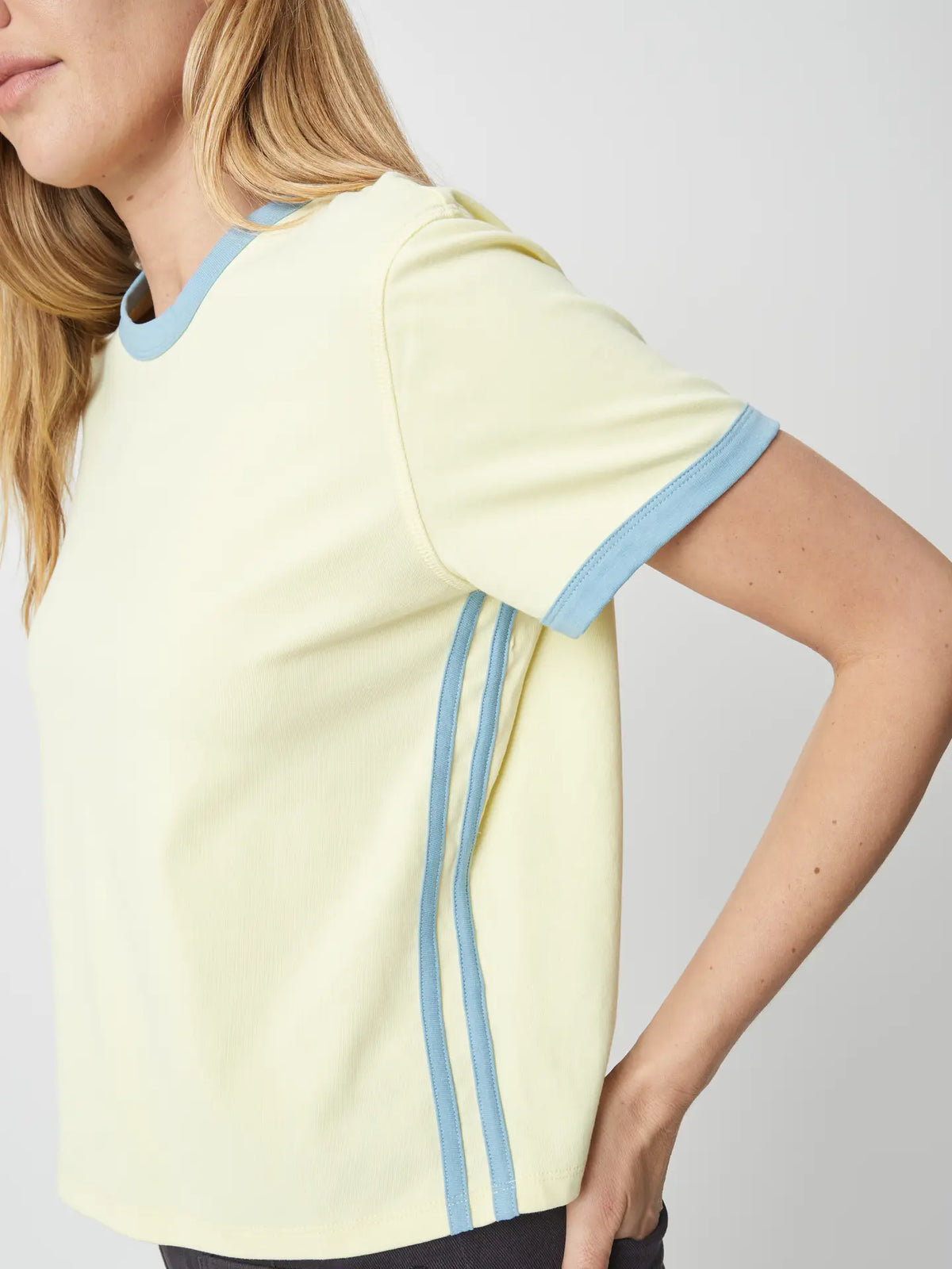 The Cait Top - Yellow/Blue