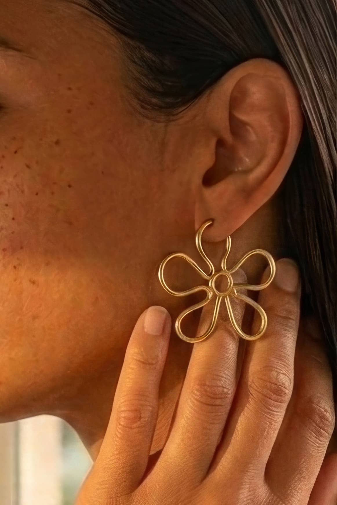 Buttercup Hoops - 18K Gold Plated