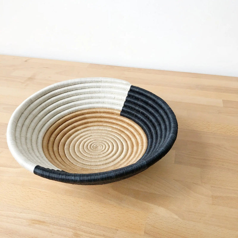 Nyakinama Bowl