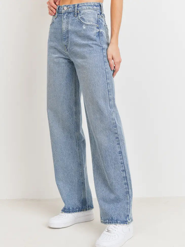 High Waist Skater Jean - Light Denim