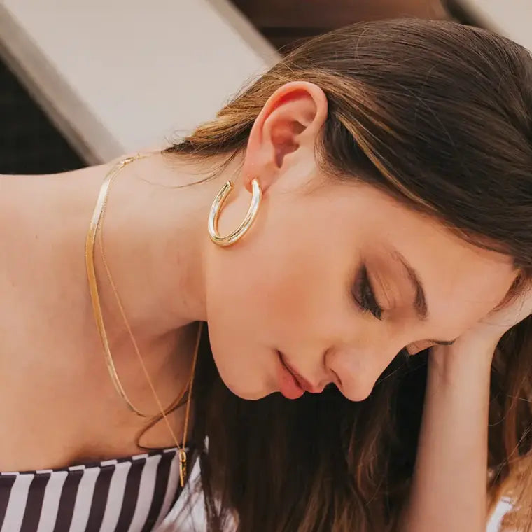 Lola Gold Hoops
